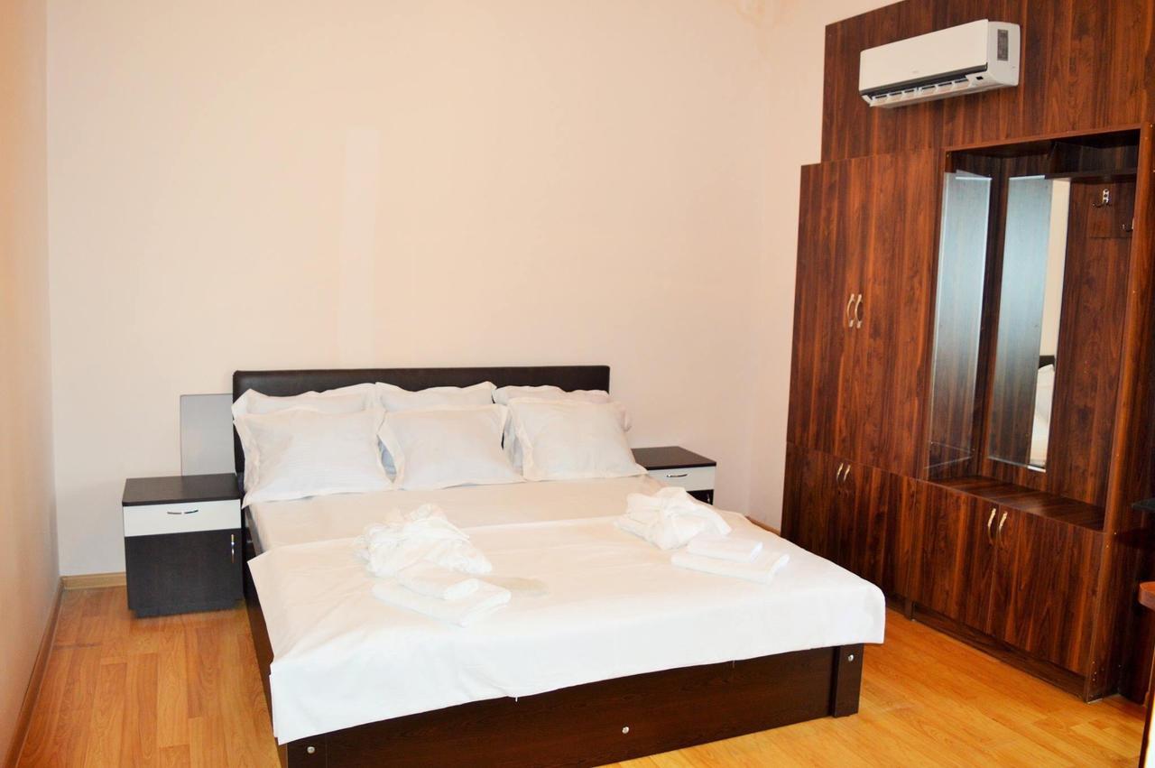 Hotel Tedi 크바렐리 외부 사진